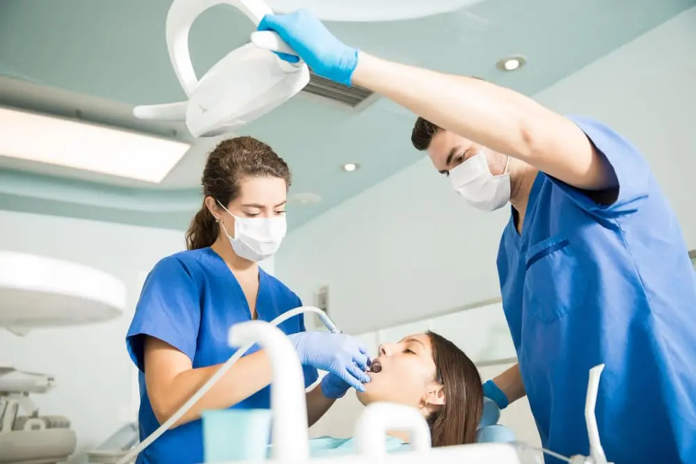 Steps to open a Dental Clinic in Dubai - UAE